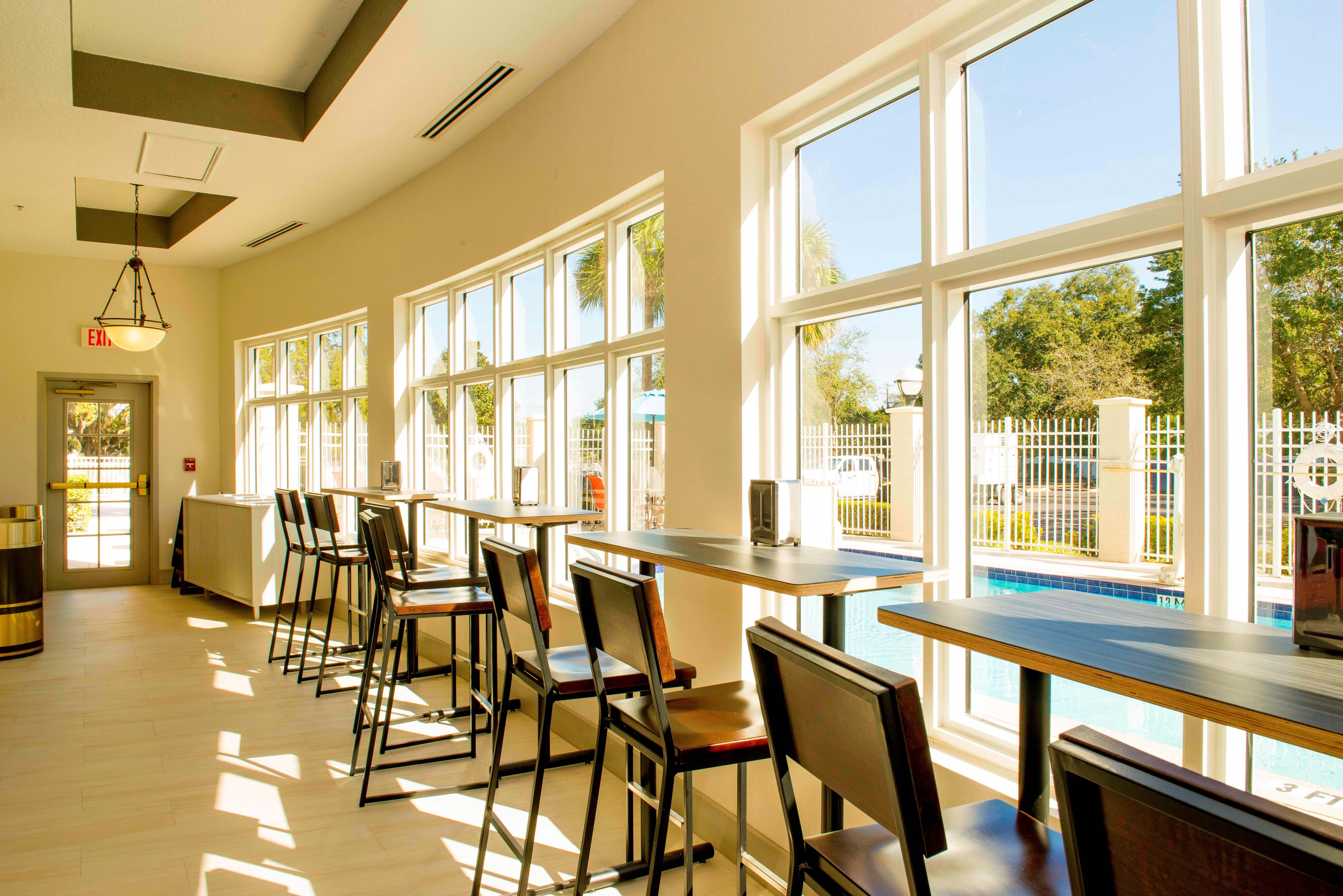 Holiday Inn Express St. Petersburg North / I-275 By Ihg Exteriér fotografie