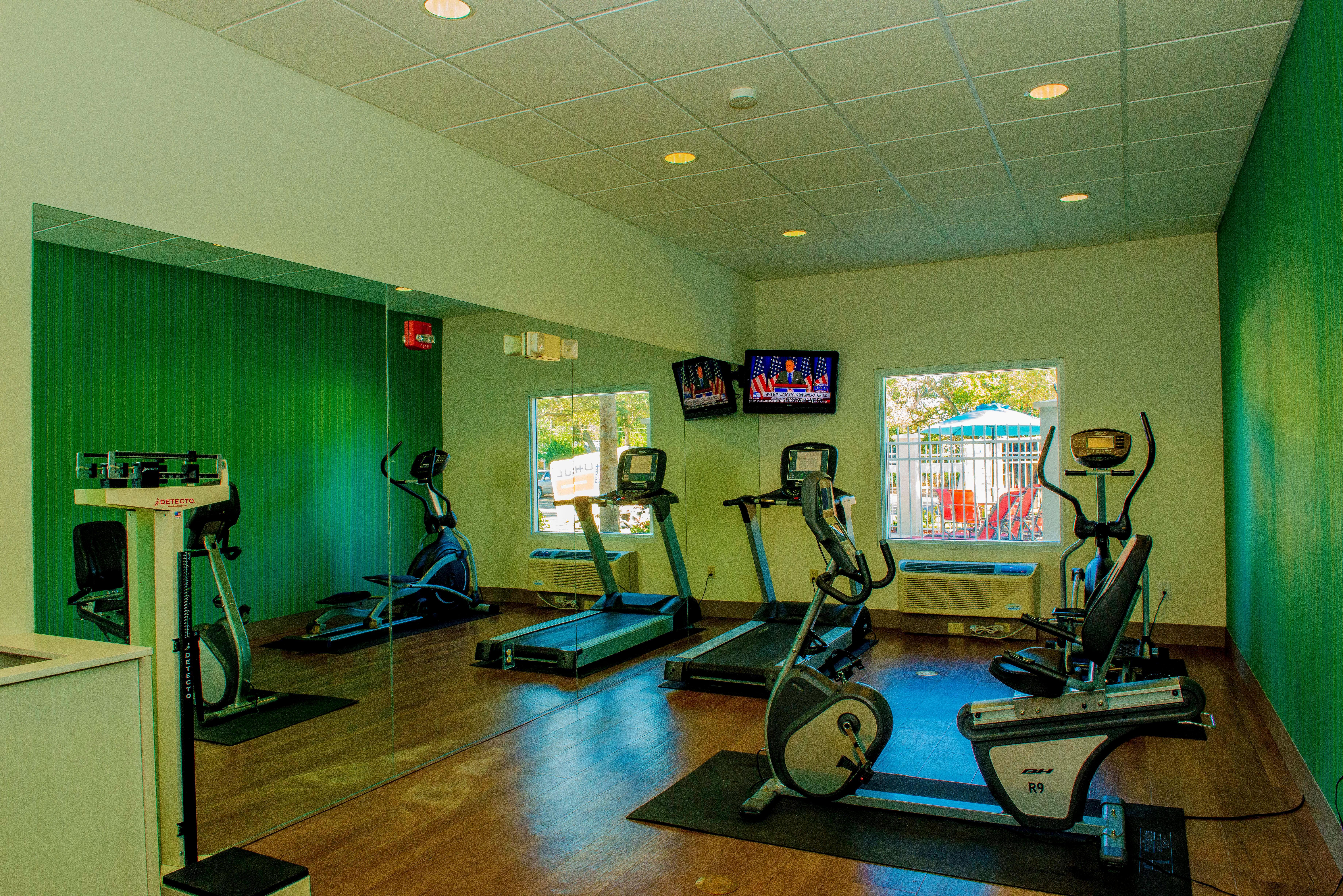 Holiday Inn Express St. Petersburg North / I-275 By Ihg Exteriér fotografie