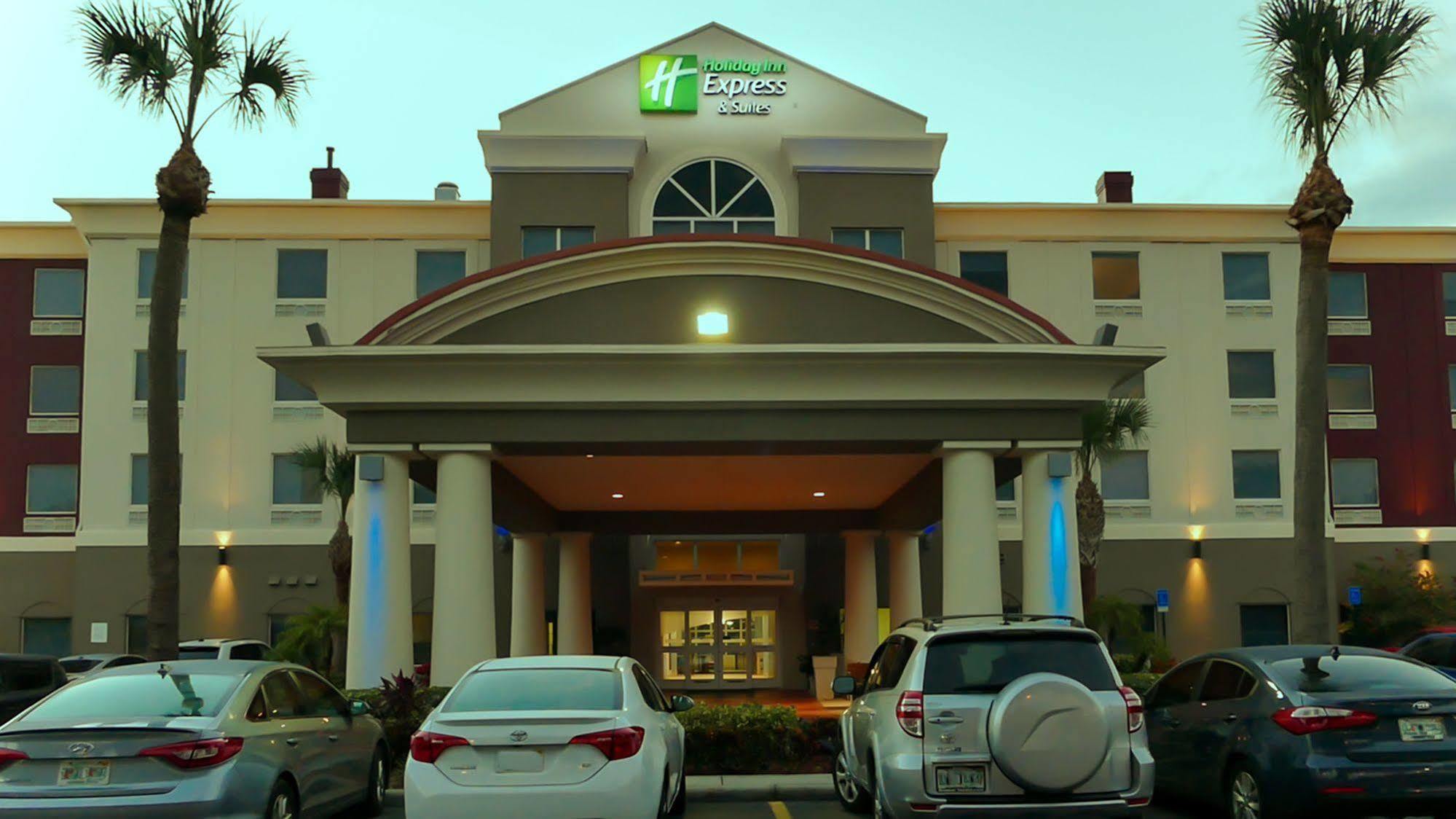 Holiday Inn Express St. Petersburg North / I-275 By Ihg Exteriér fotografie